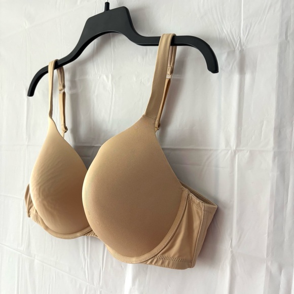 NWOT Cacique tan nude Smooth Boost Plunge Seamless Bra SZ 42C - Picture 2 of 13